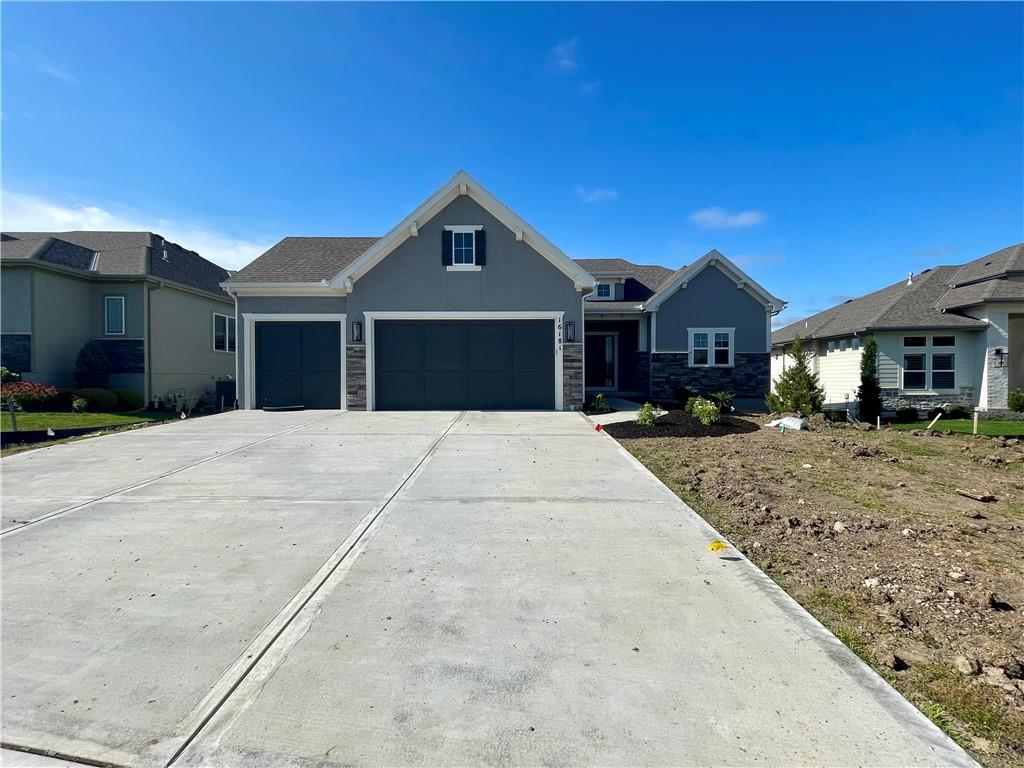 Listing Photo MLS #HMS2442821