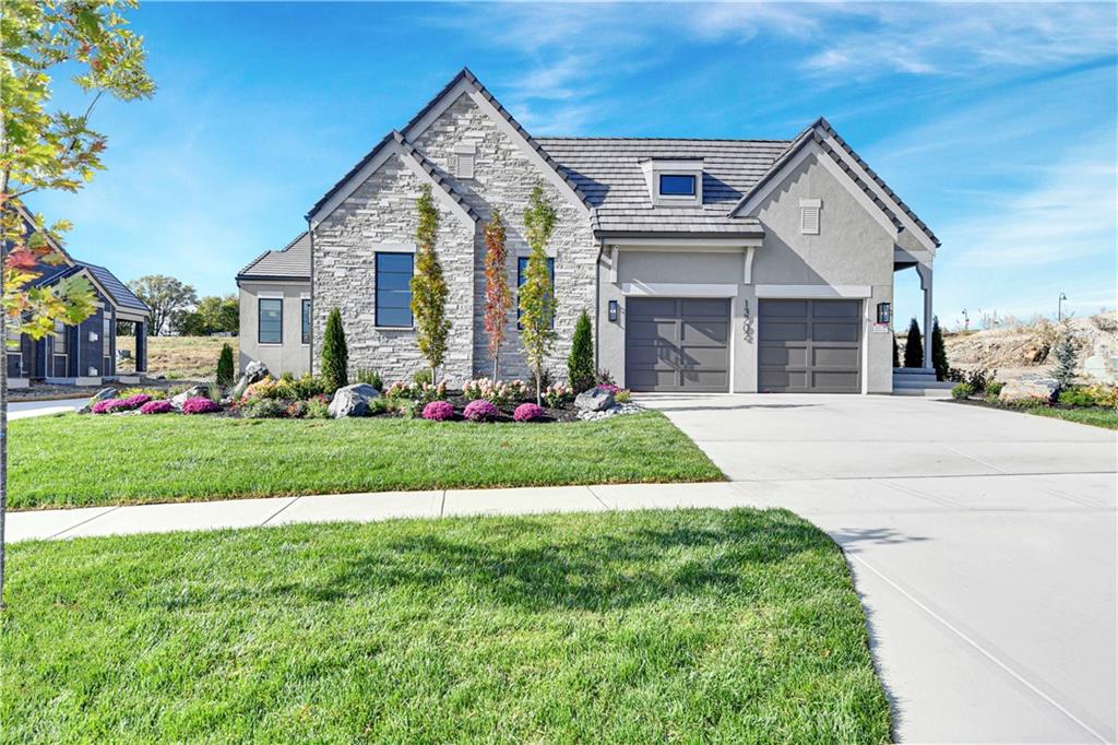 Listing Photo MLS #HMS2446911