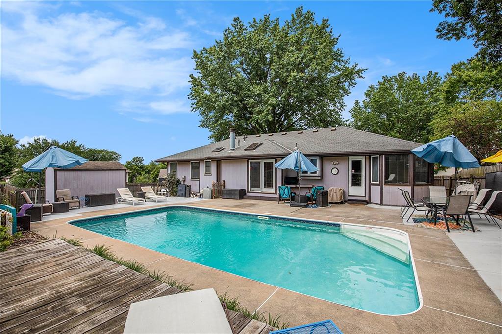 Listing Photo MLS #HMS2478771
