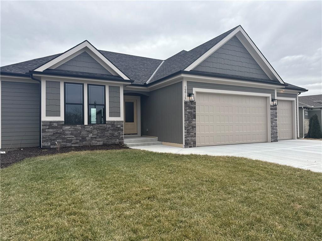 Listing Photo MLS #HMS2481373