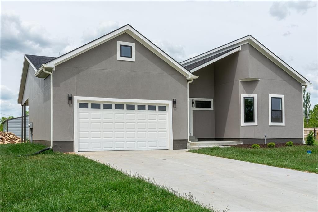 Listing Photo MLS #HMS2482464