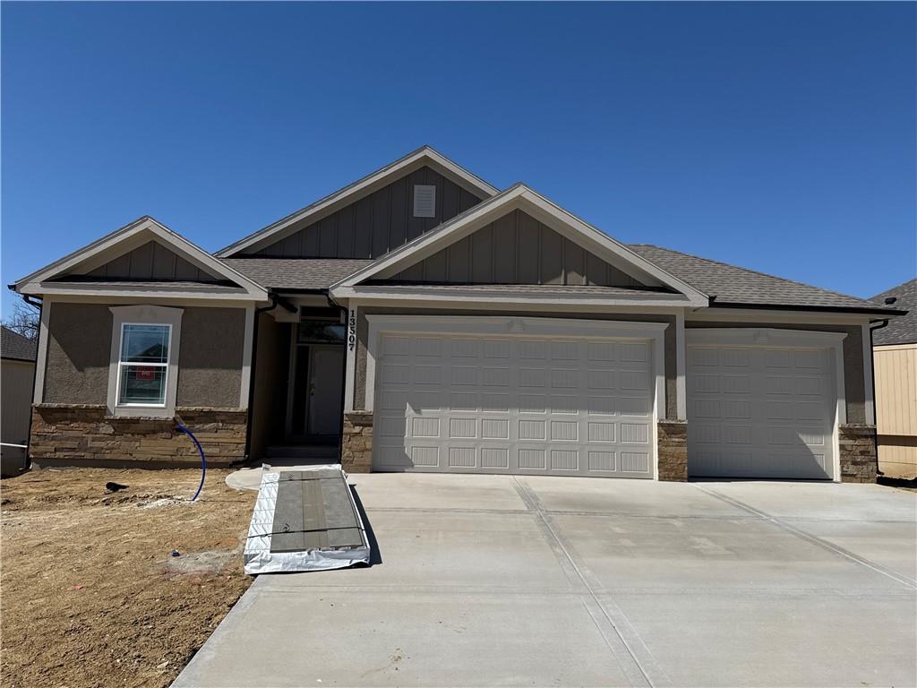 Listing Photo MLS #HMS2495513