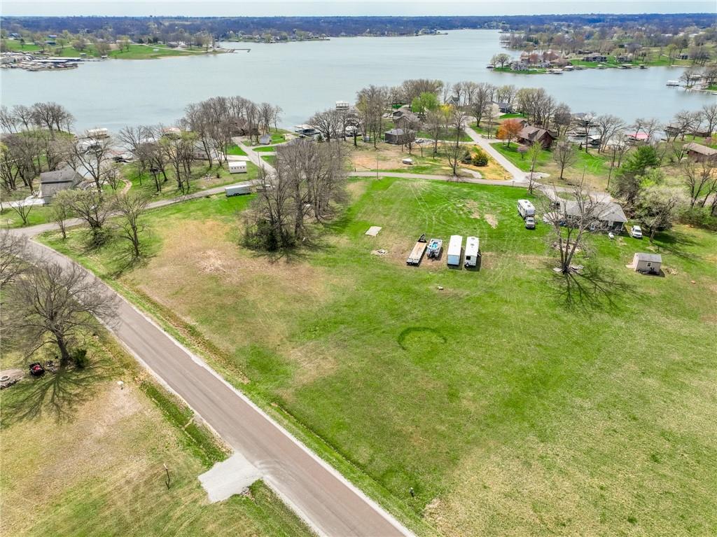 Listing Photo MLS #HMS2501759
