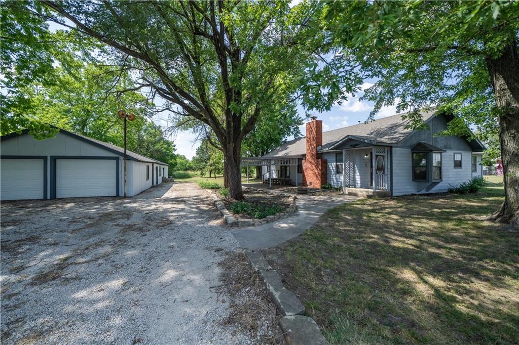 Listing Photo MLS #HMS2509066