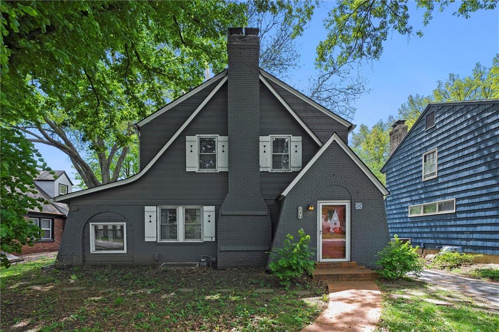 Listing Photo MLS #HMS2513198
