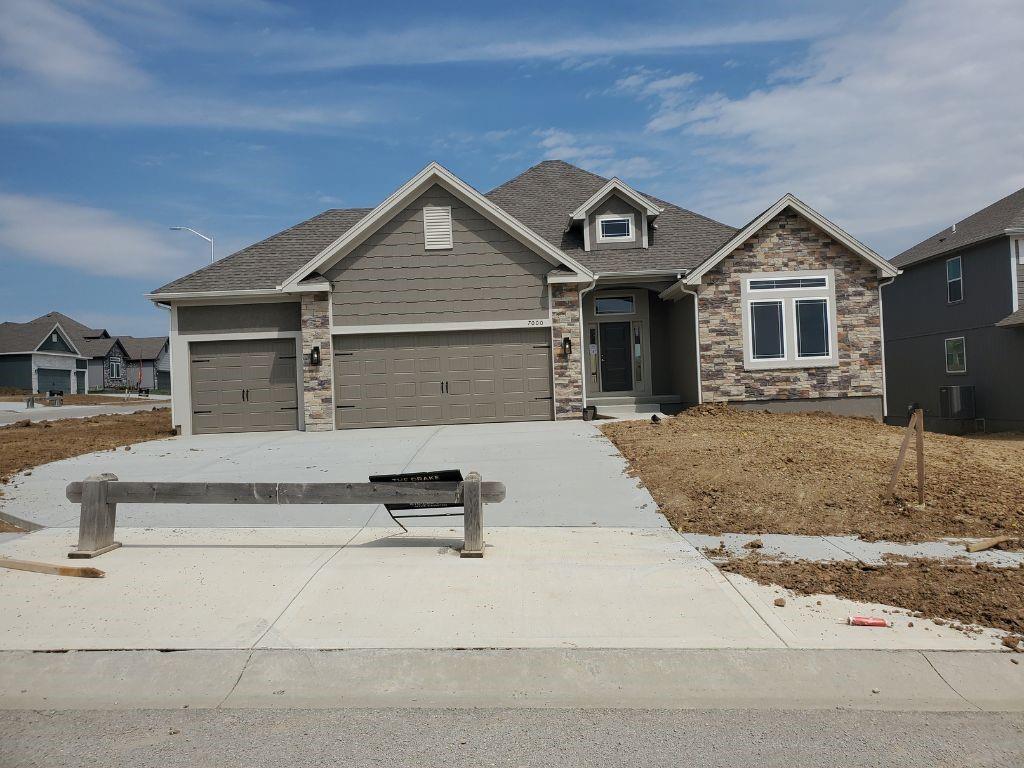 Listing Photo MLS #HMS2519513