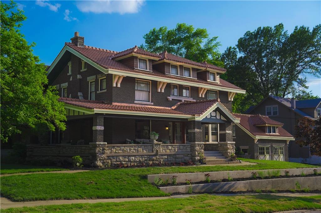Listing Photo MLS #HMS2520344