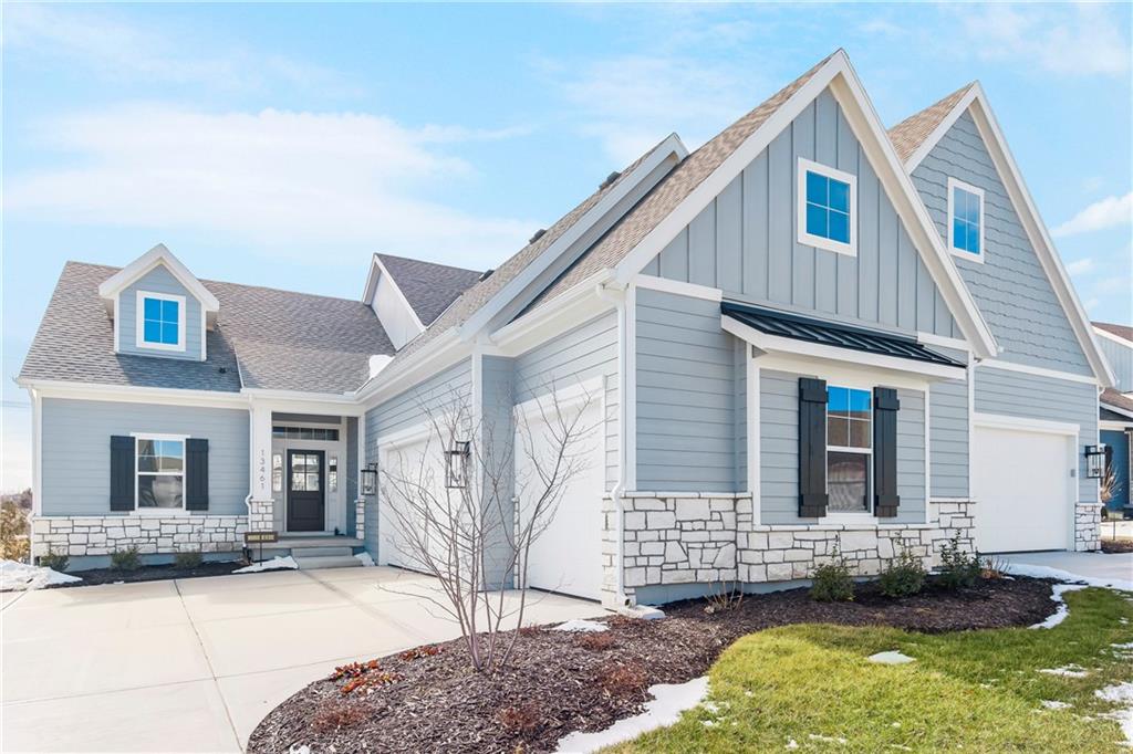 Listing Photo MLS #HMS2521210