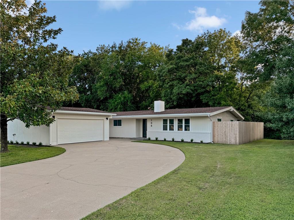 Listing Photo MLS #HMS2522414