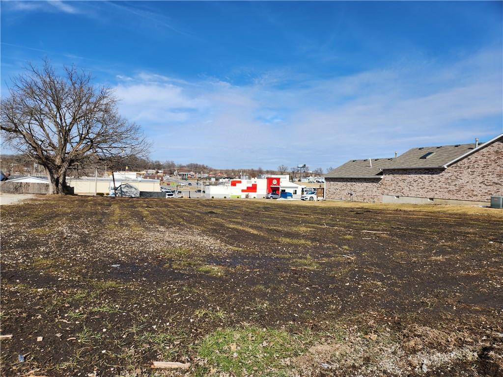 Listing Photo MLS #HMS2525666