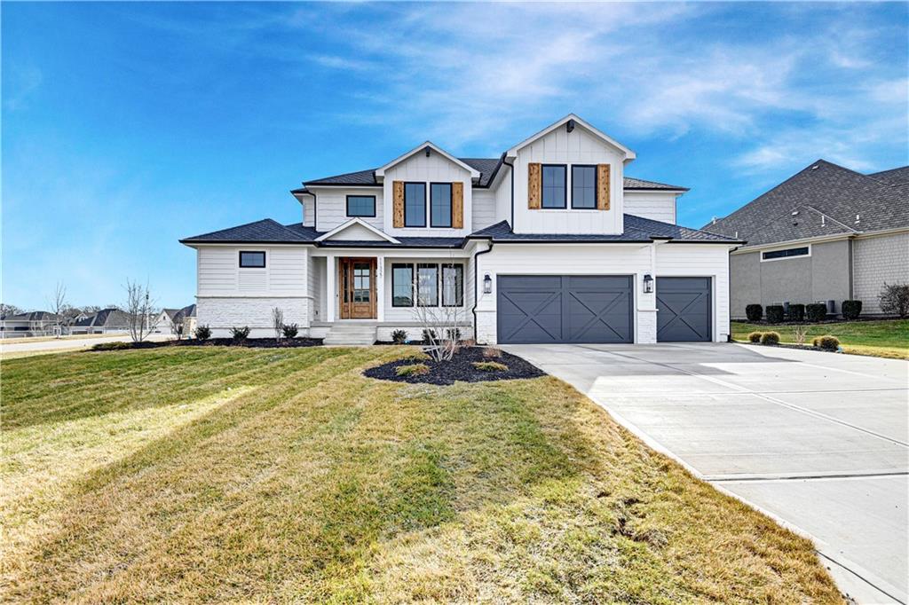 Listing Photo MLS #HMS2526004