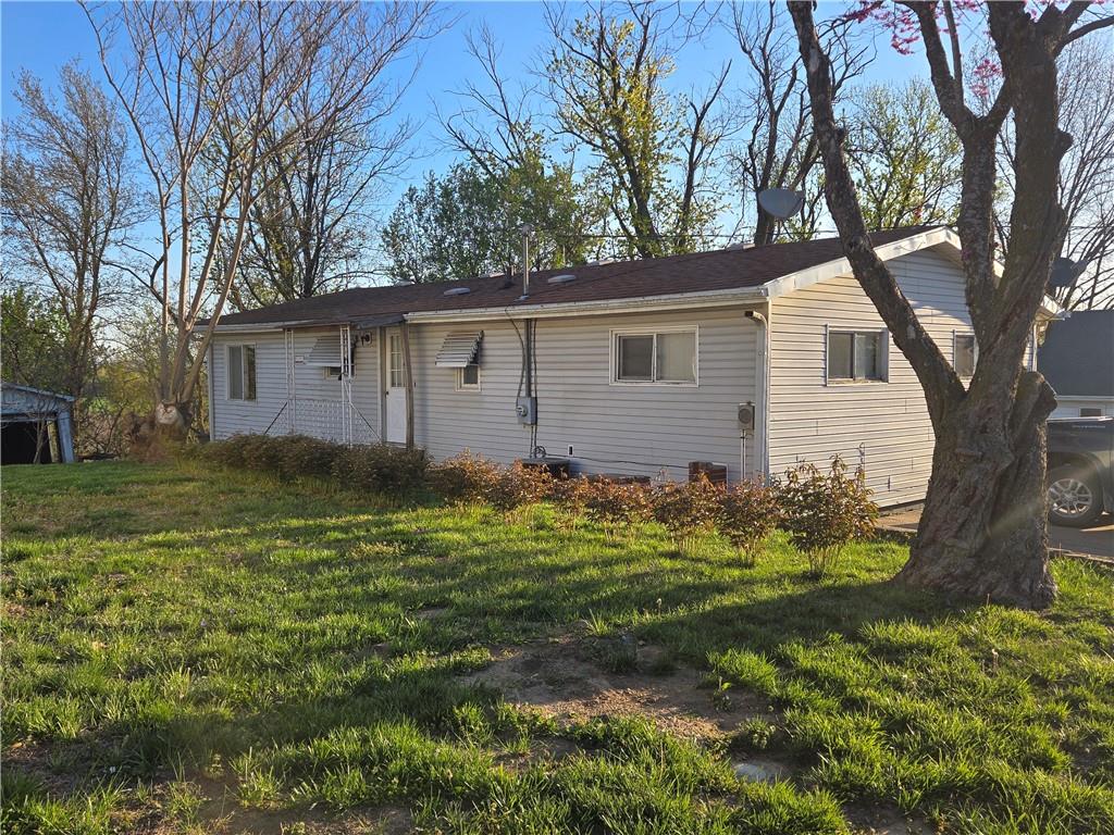 Listing Photo MLS #HMS2526105