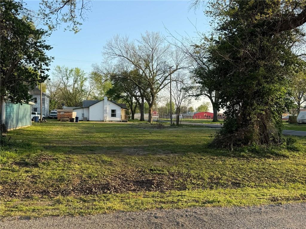 Listing Photo MLS #HMS2526370