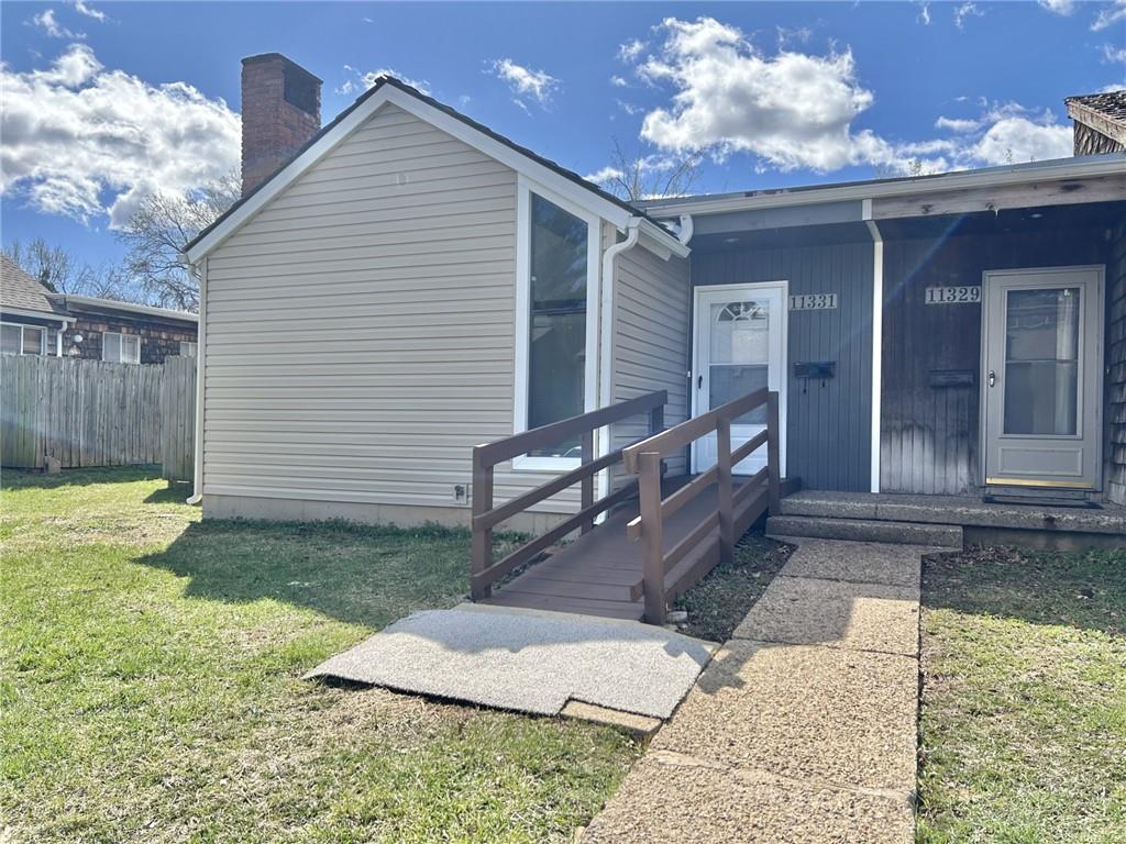 Listing Photo MLS #HMS2526403