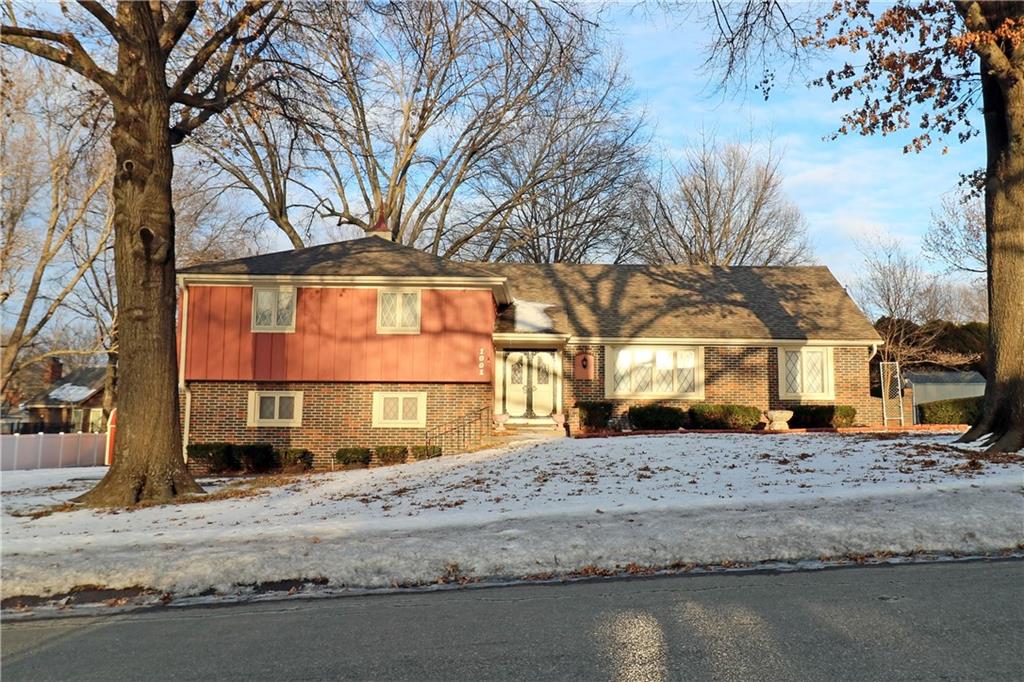Listing Photo MLS #HMS2526967