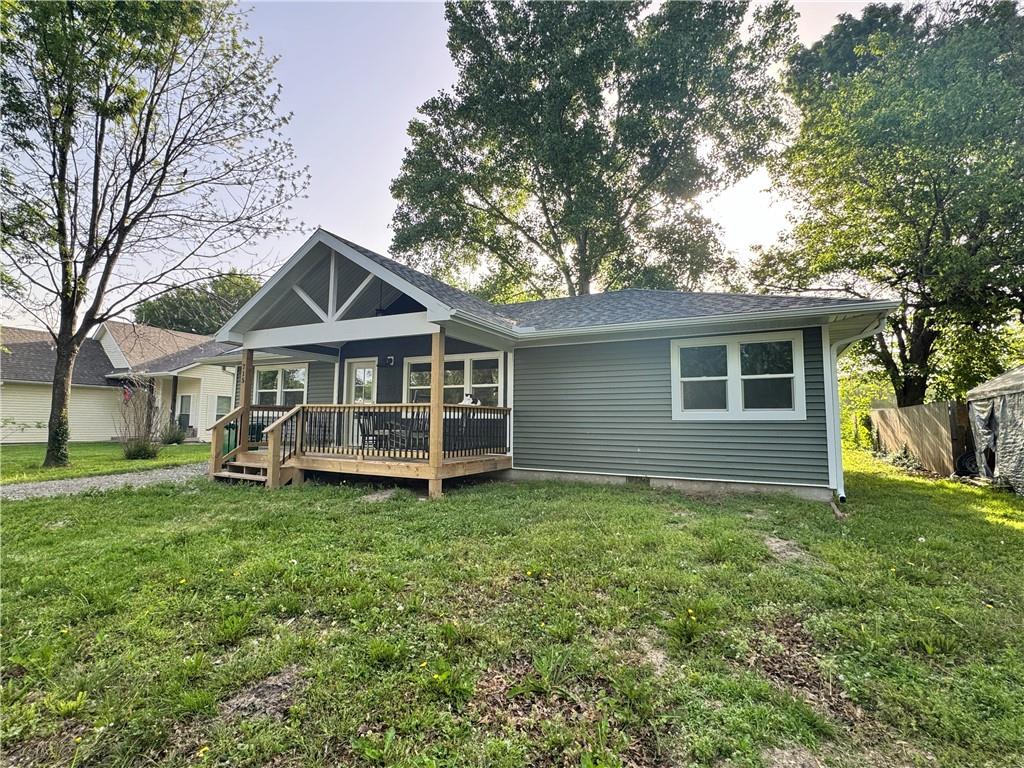 Listing Photo MLS #HMS2527047