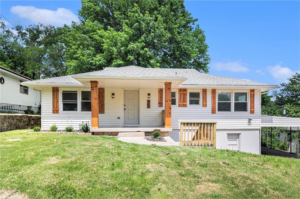 Listing Photo MLS #HMS2527699