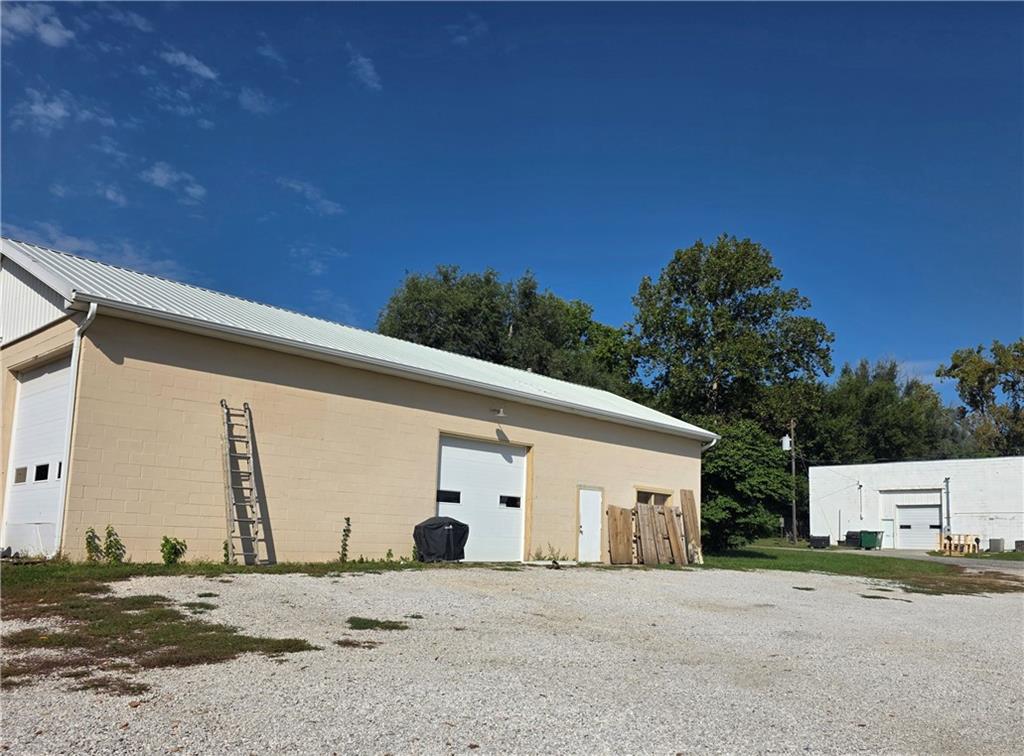 Listing Photo MLS #HMS2527898