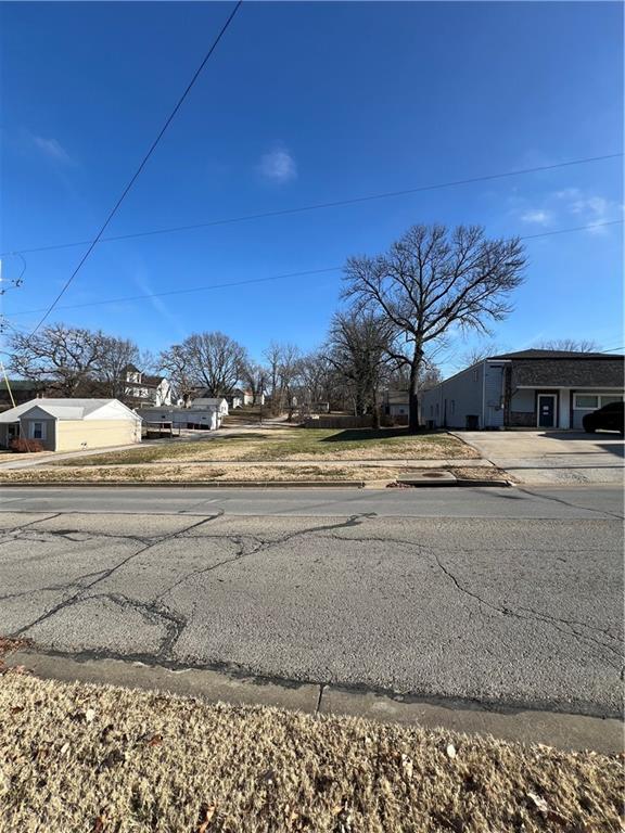Listing Photo MLS #HMS2527963
