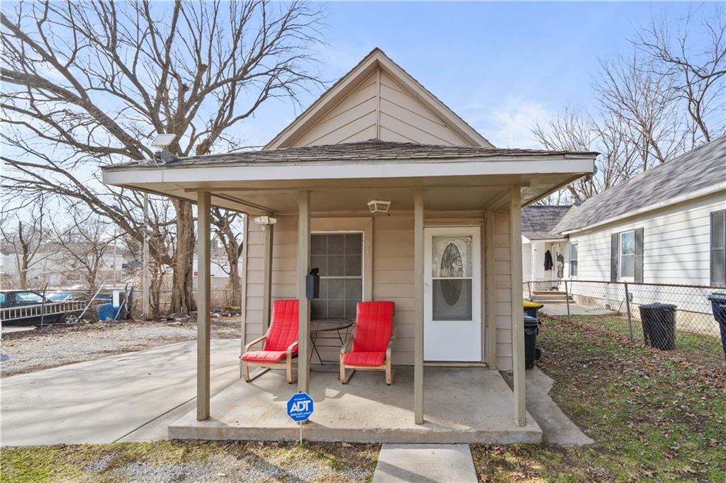 Listing Photo MLS #HMS2528407