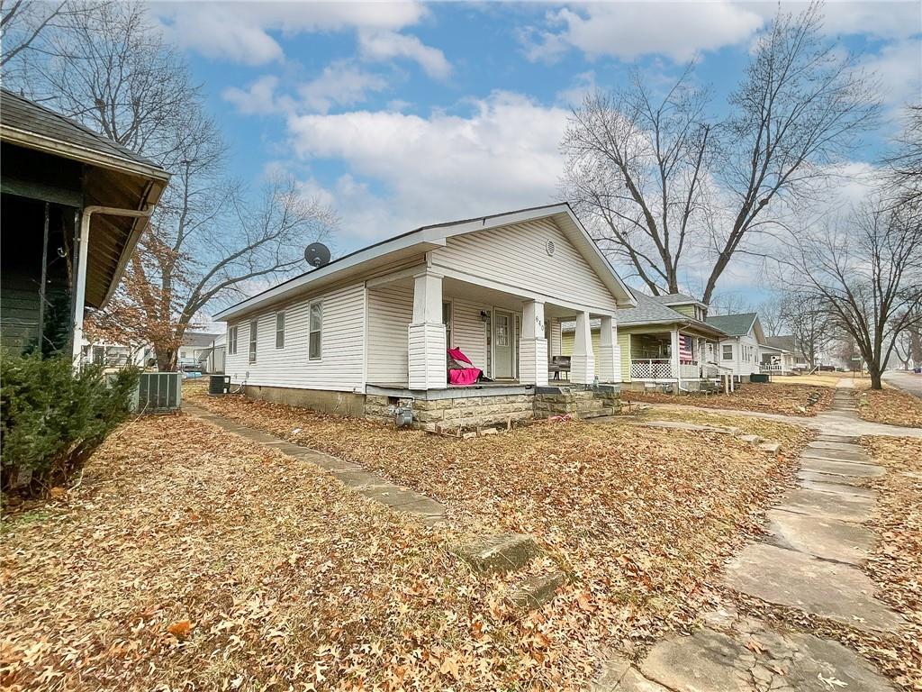 Listing Photo MLS #HMS2530089