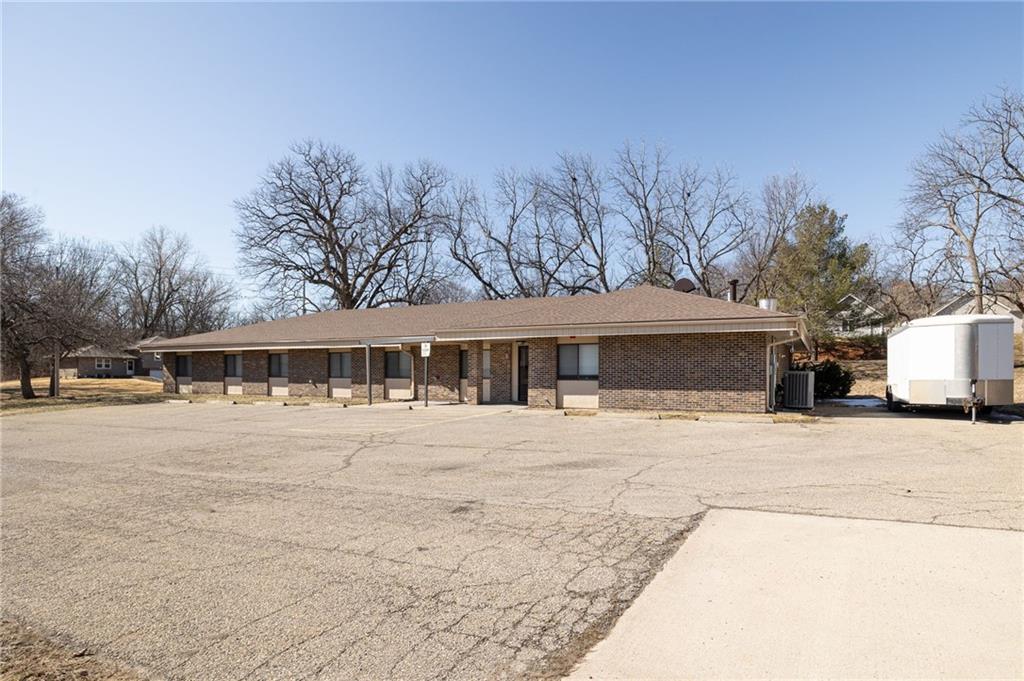 Listing Photo MLS #HMS2530665