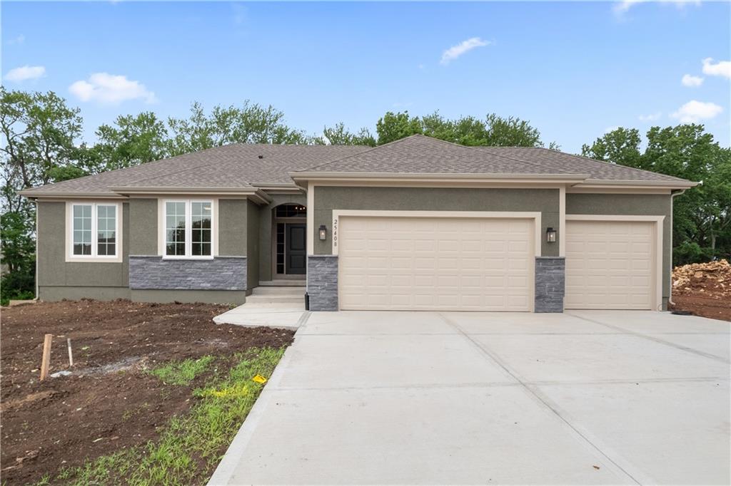 Listing Photo MLS #HMS2530808