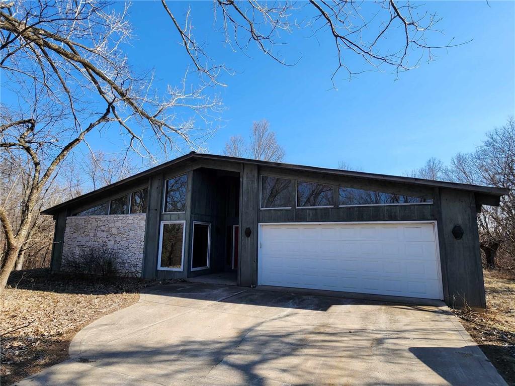 Listing Photo MLS #HMS2531286