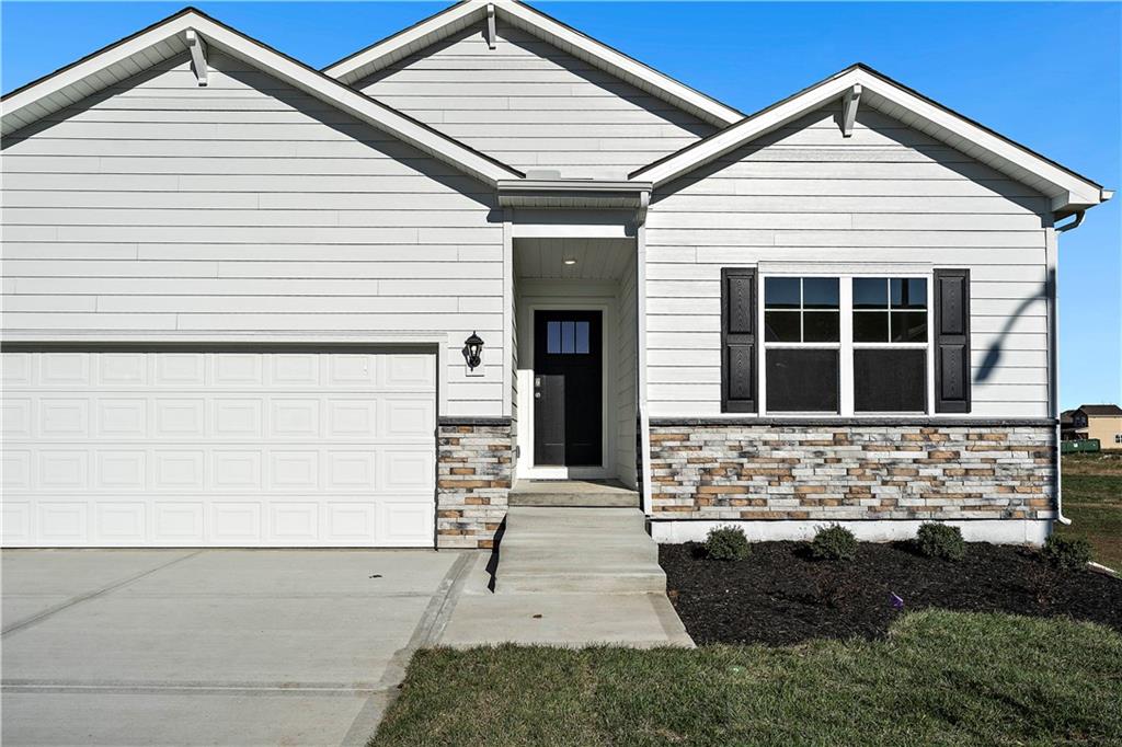 Listing Photo MLS #HMS2531315