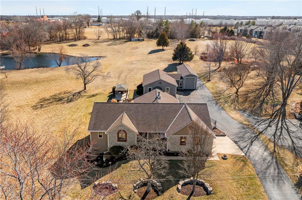 Listing Photo MLS #HMS2531326