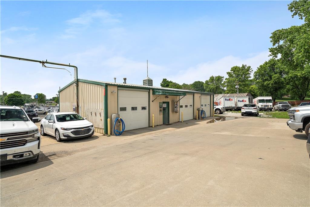 Listing Photo MLS #HMS2531565