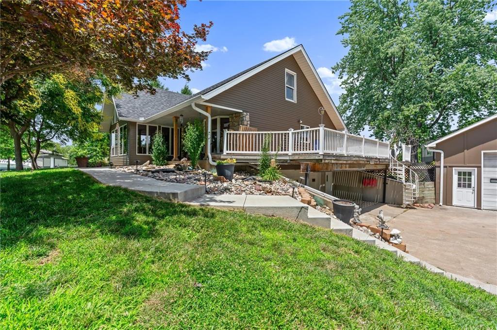 Listing Photo MLS #HMS2531630