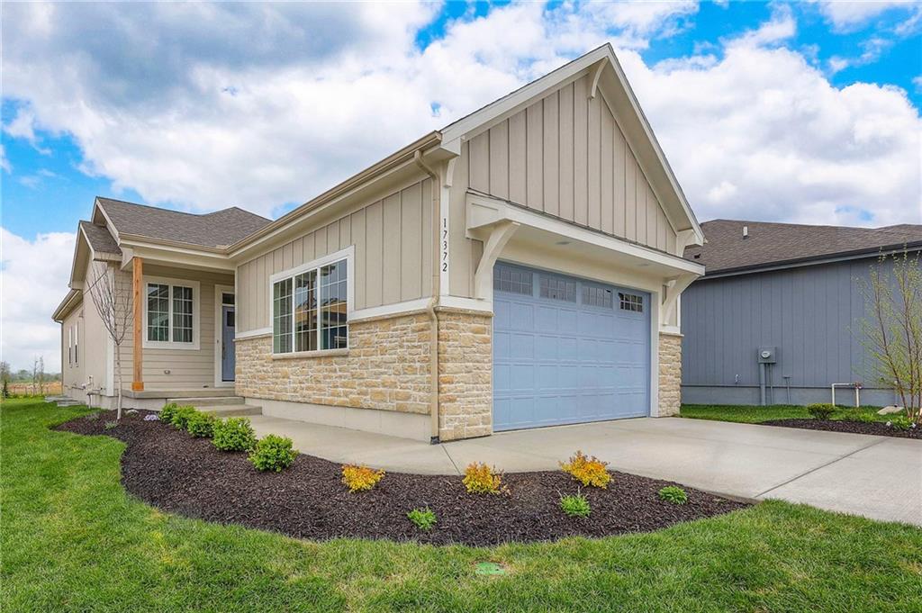 Listing Photo MLS #HMS2532527