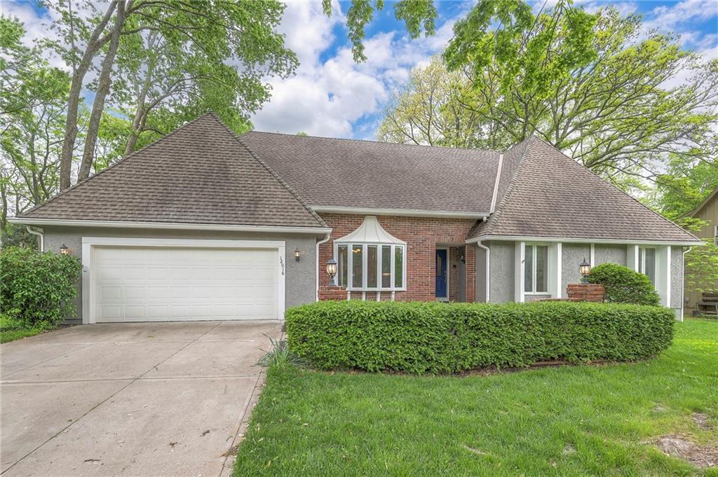 Listing Photo MLS #HMS2533423