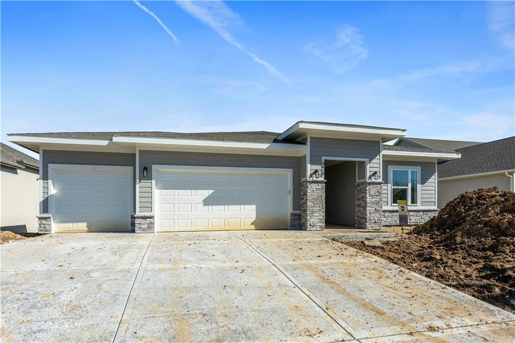 Listing Photo MLS #HMS2533818