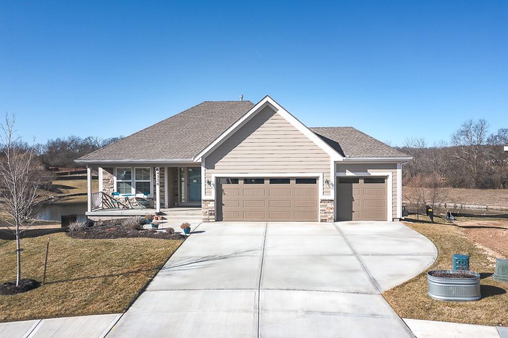 Listing Photo MLS #HMS2535016