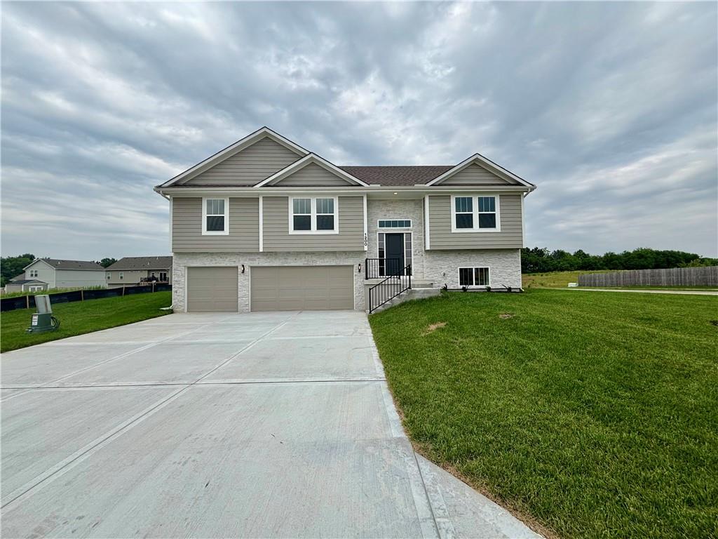 Listing Photo MLS #HMS2535060