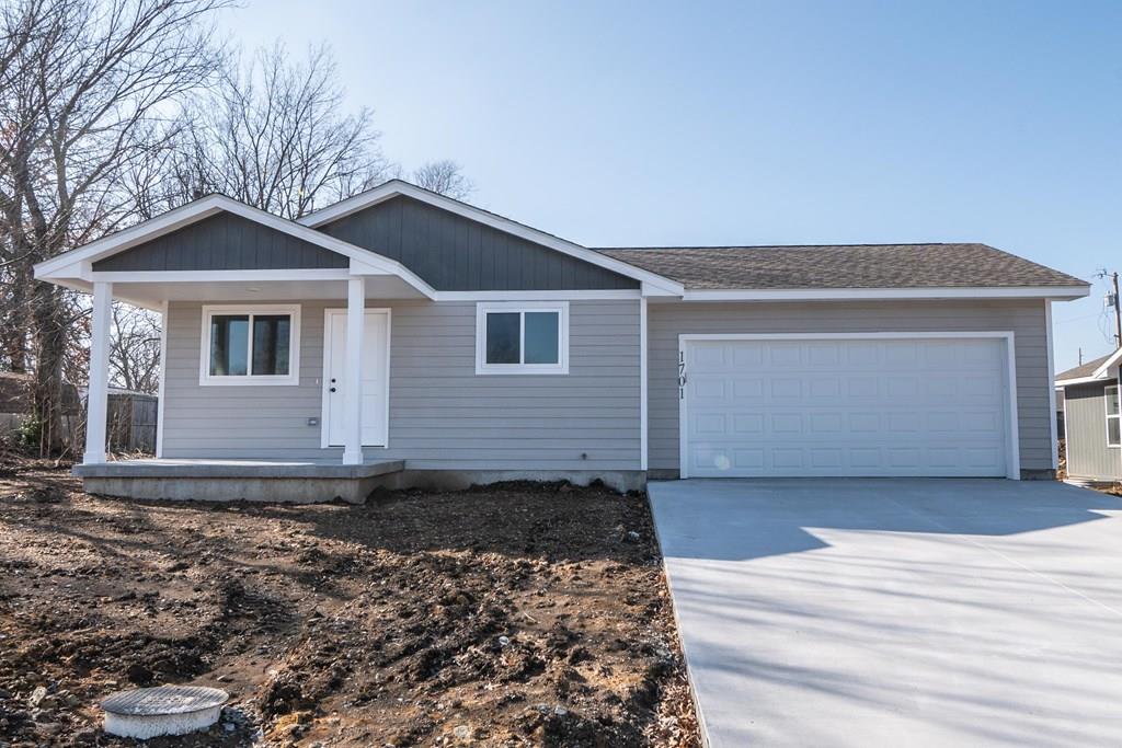 Listing Photo MLS #HMS2535142