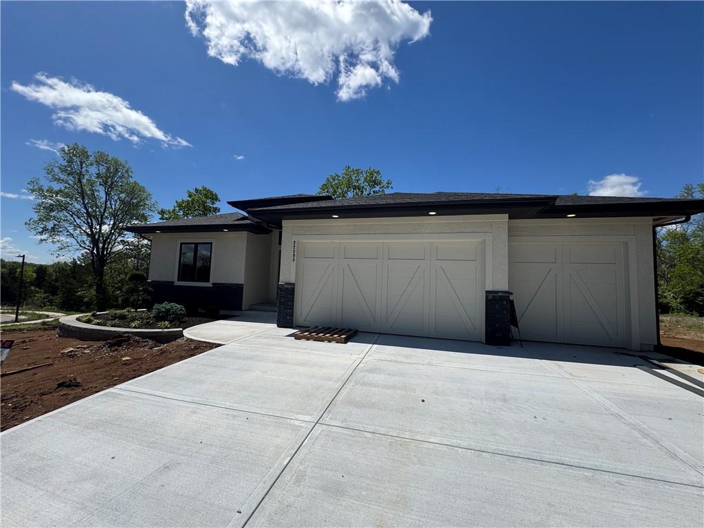 Listing Photo MLS #HMS2535194