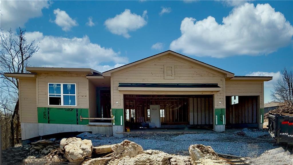Listing Photo MLS #HMS2535239
