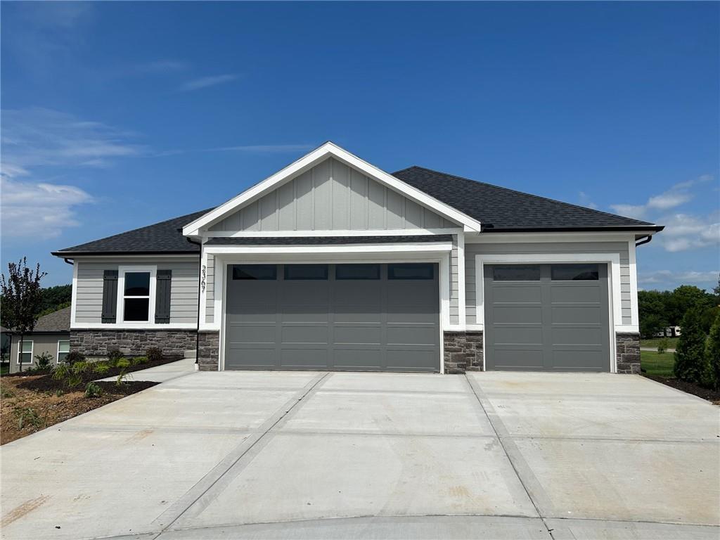 Listing Photo MLS #HMS2535521