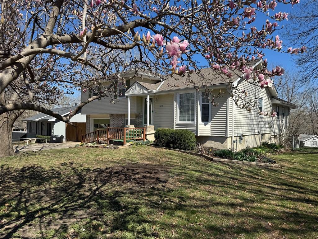 Listing Photo MLS #HMS2535958