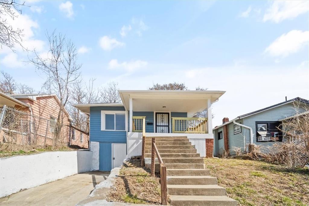 Listing Photo MLS #HMS2536032