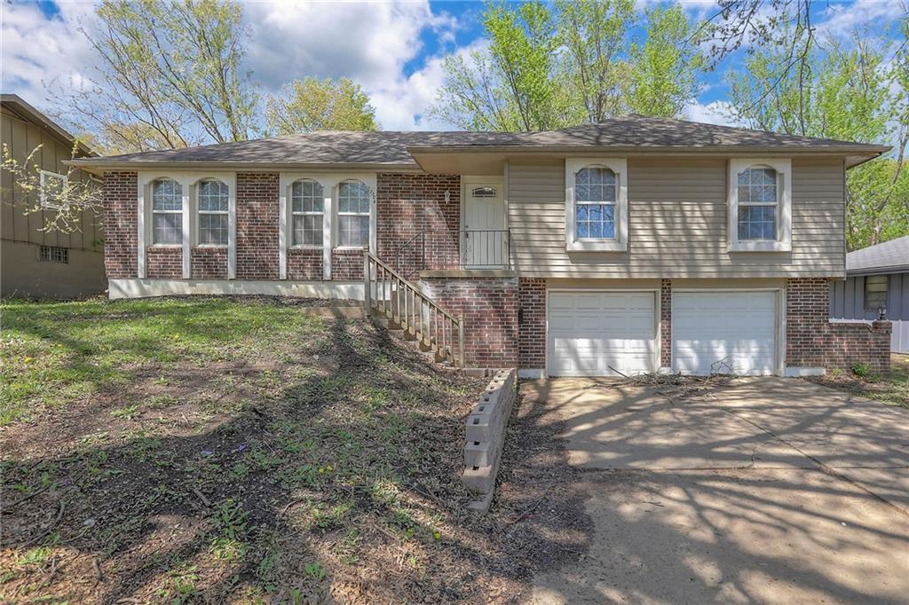Listing Photo MLS #HMS2536048