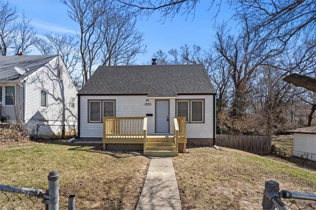 Listing Photo MLS #HMS2536073