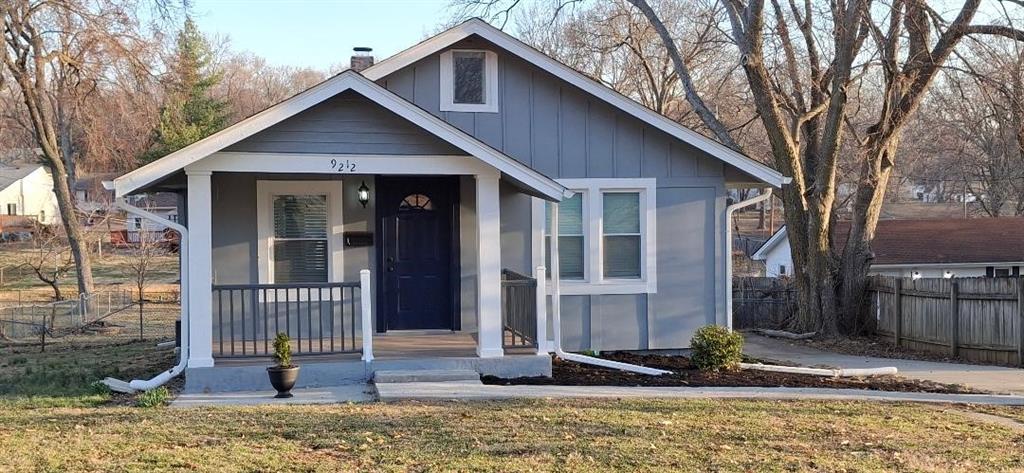 Listing Photo MLS #HMS2536443