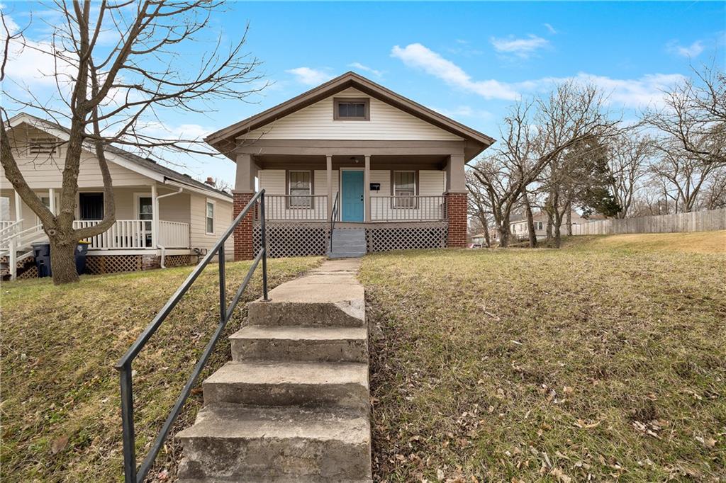 Listing Photo MLS #HMS2536465
