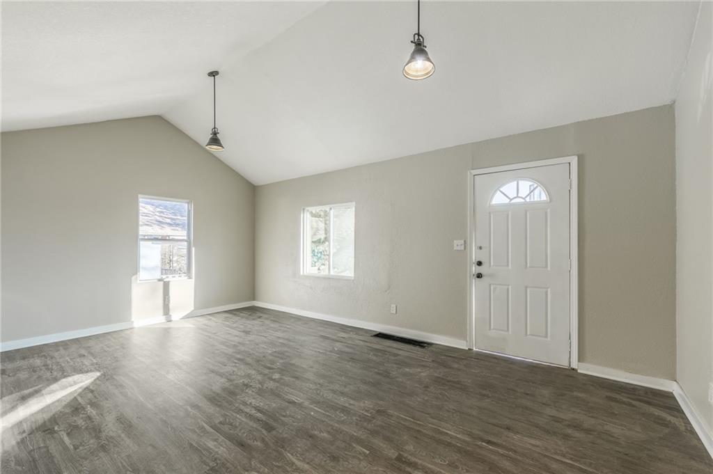 Listing Photo MLS #HMS2536673
