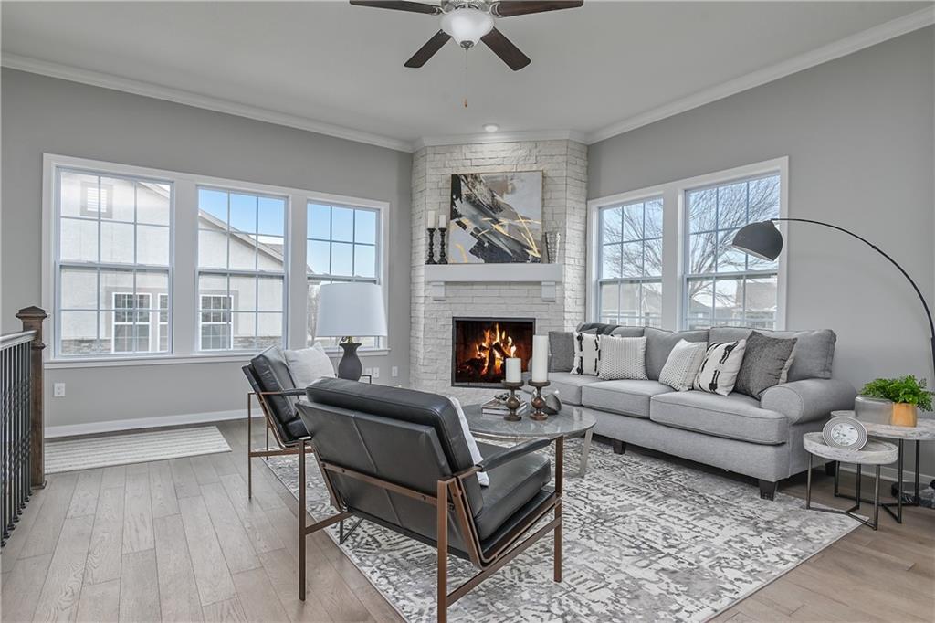 Listing Photo MLS #HMS2536830