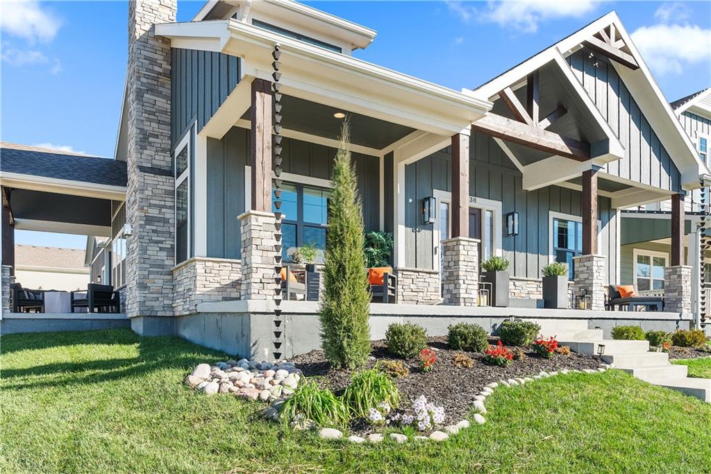 Listing Photo MLS #HMS2536859